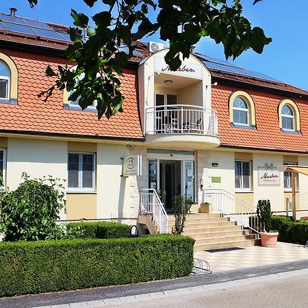 Marben Panzió Hegykő Exterior foto