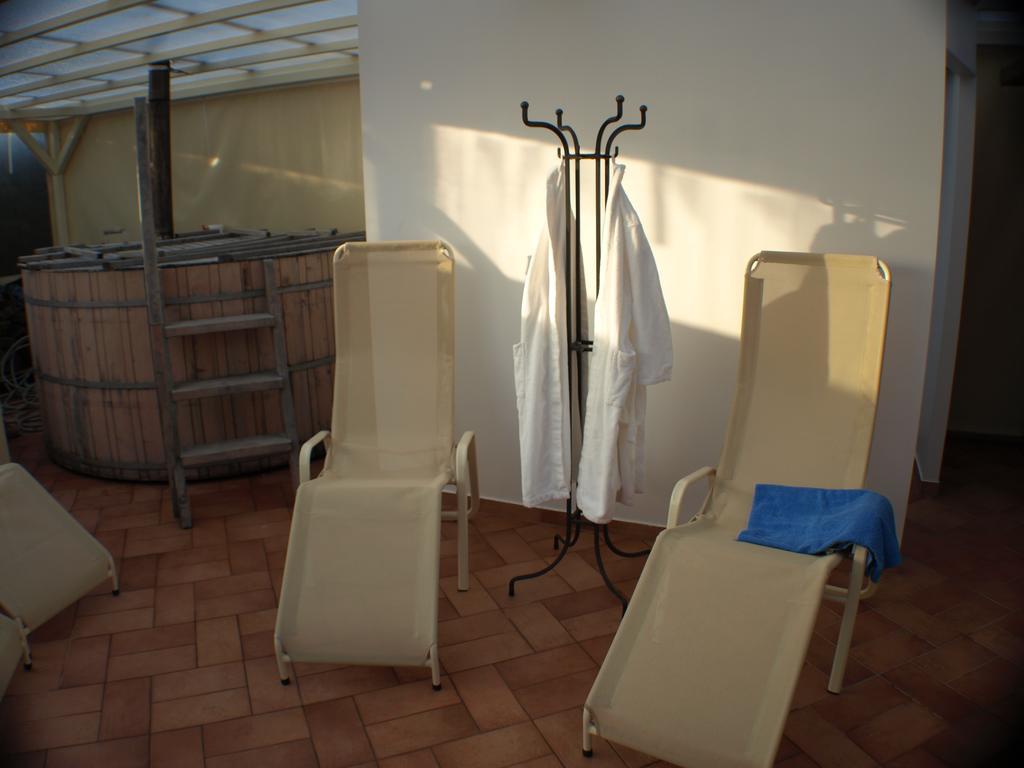 Marben Panzió Hegykő Exterior foto